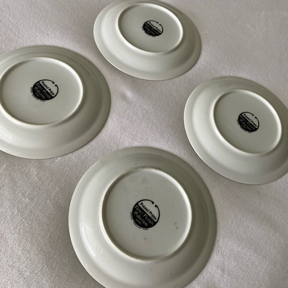Four vintage painted poppy dessert plates - Picture 6 of 7